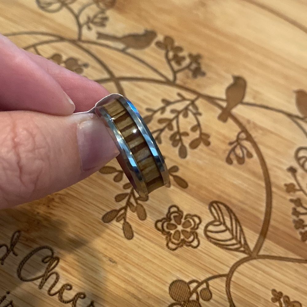 NWOT Ring (size 11) - Picture 6 of 7